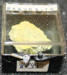 Beaverite-(Cu)