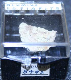 Aluminocopiapite
