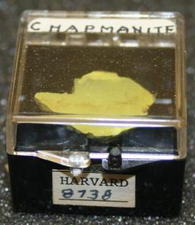 Chapmanite