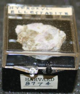 Hydroxylellestadite