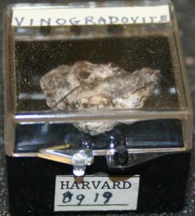 Vinogradovite