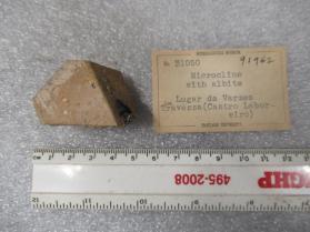 MICROCLINE