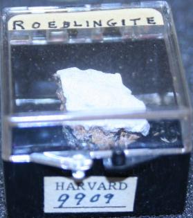 Roeblingite