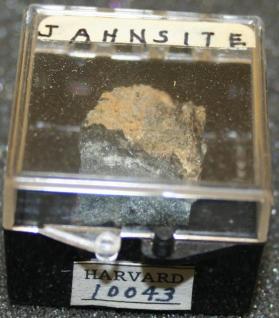 Jahnsite