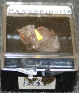 Mandarinoite