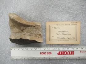 Dolomite var.Miemite