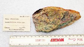 Chlorargyrite crystals on matrix