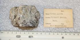 Albite, curving crystals