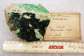 Brochantite crystals on matrix